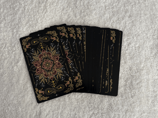 Effortless Tarot: Quick Spread Techniques for Any Situation