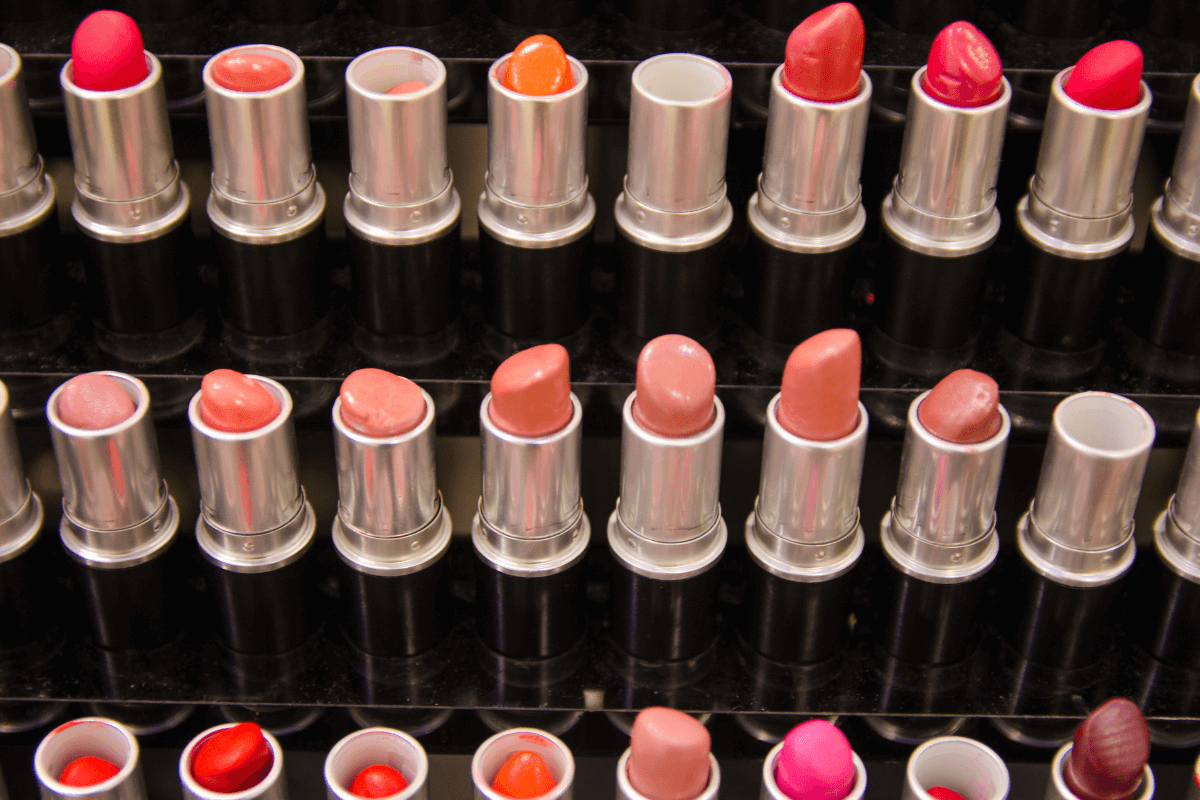 Sign Lips Zodiac Sign Lips - What's Your Lipstick Color As Per Your Sign?